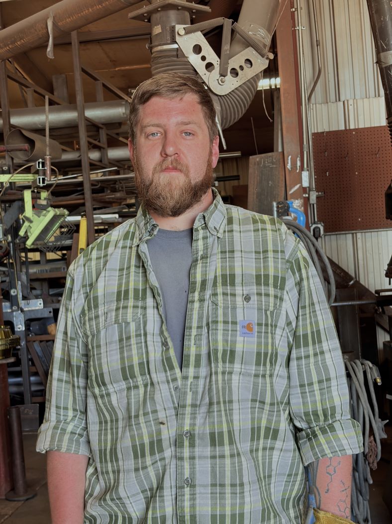 Cody Hanna, Richweld mobile welder/fabricator Hastings Nebraska